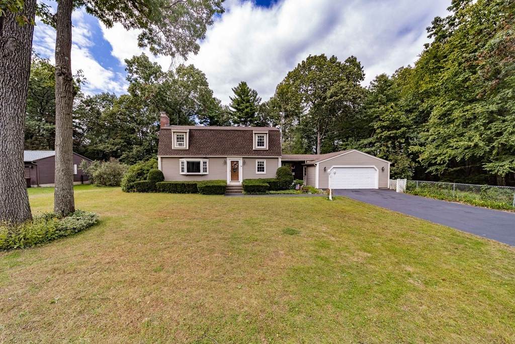 80 Elizabeth Ave - Photo 1