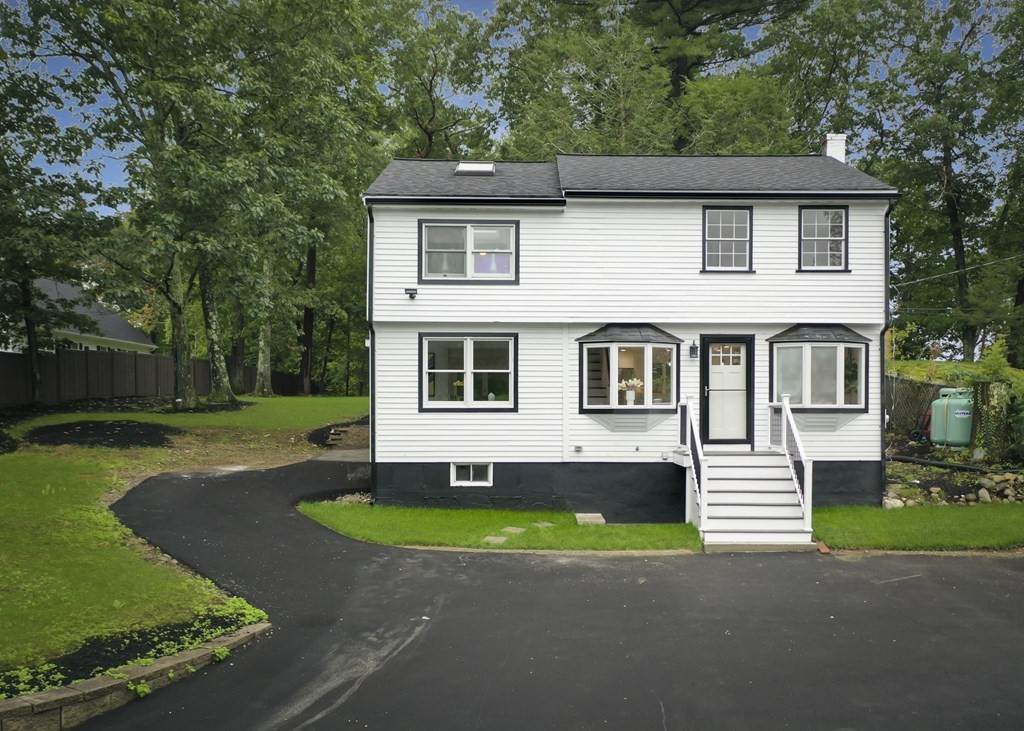 68 Chestnut St - Photo 1