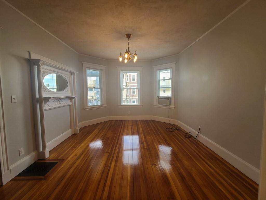 75 Adams St - Photo 1