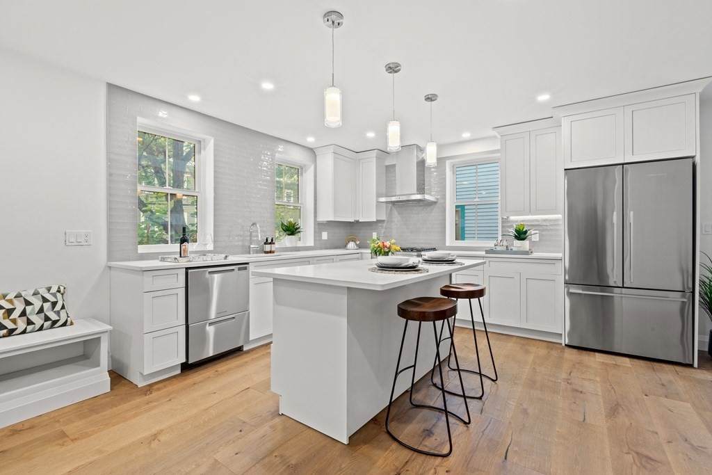 75 Prince Street - Photo 1