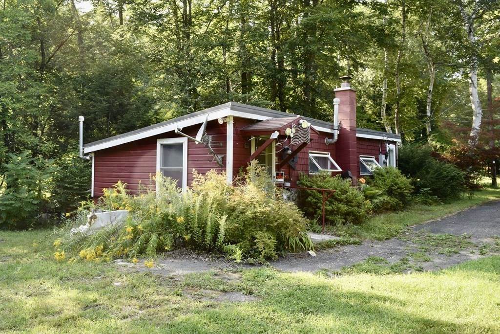 20 Rowe Rd - Photo 1