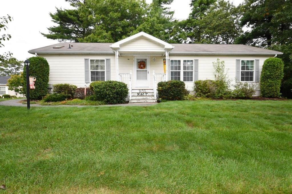 901 Pheasant Lane - Photo 1