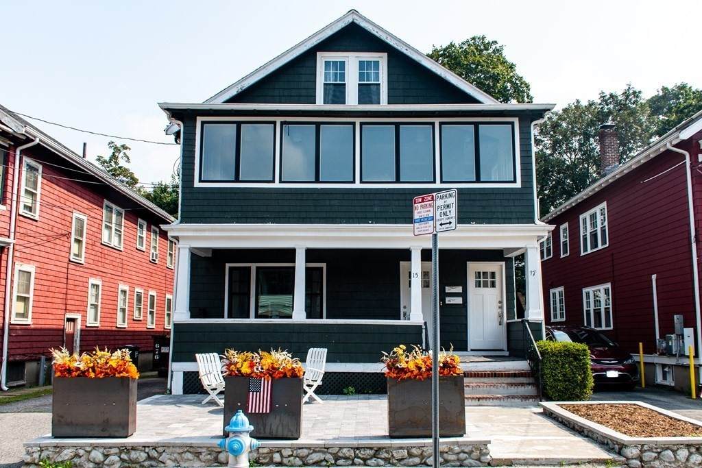 17 Harrison Ave - Photo 1