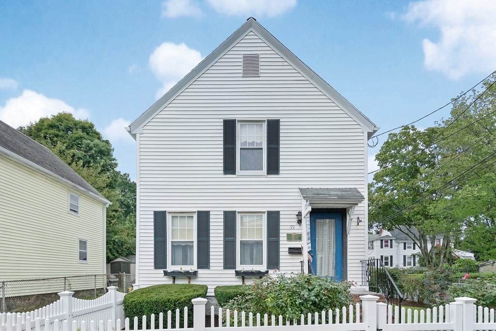 59 Business St - Photo 1