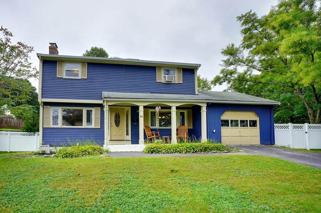 84 Nashua St - Photo 1