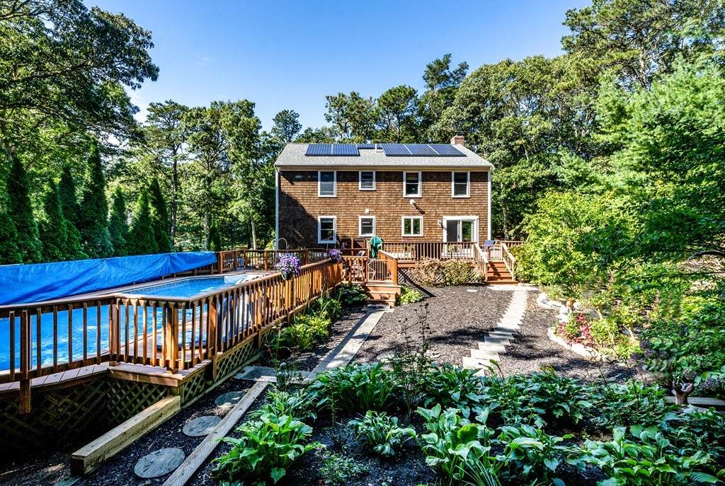 75 Lovers Ln - Photo 1