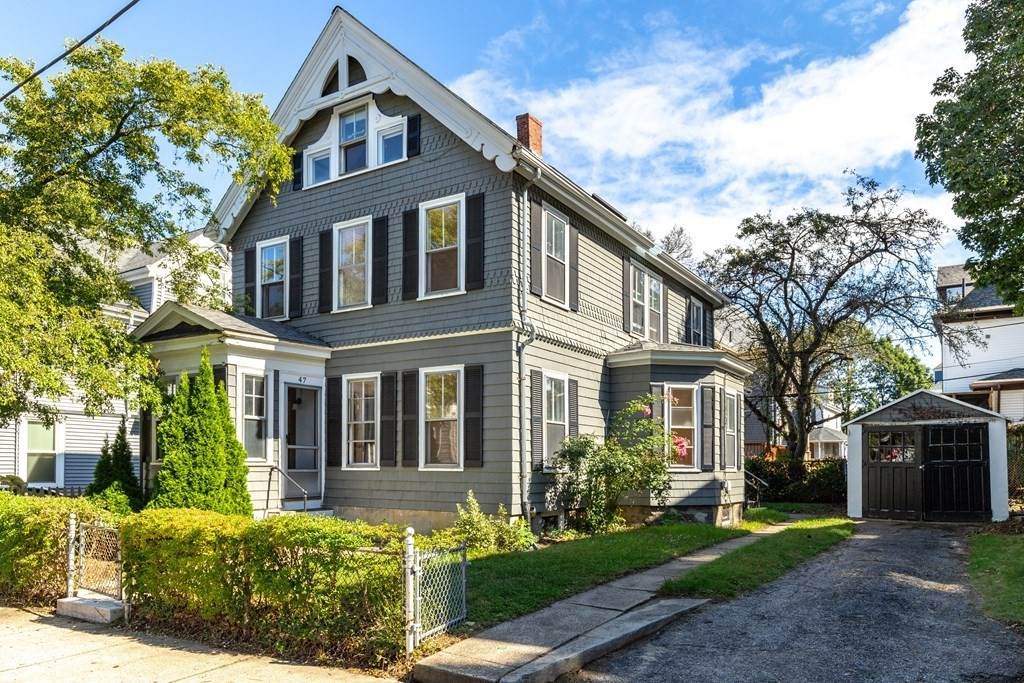 47 Tuttle St - Photo 1