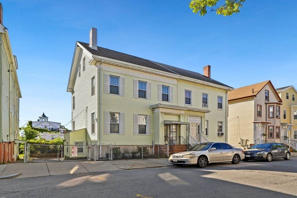 159 Lexington St - Photo 1