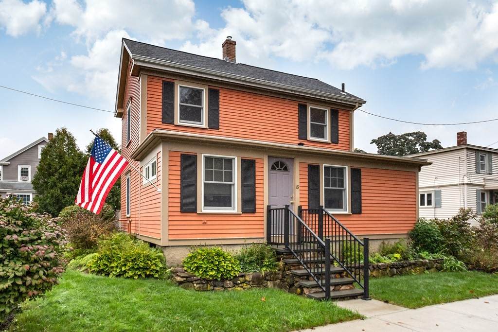5 Washington Ave - Photo 1