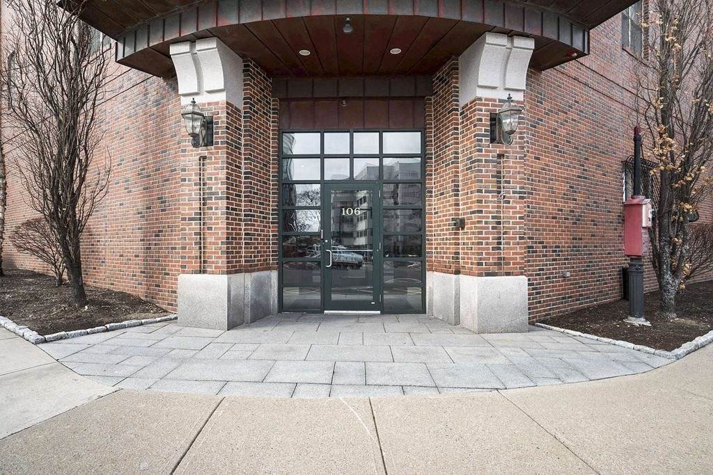 106 Washington Street - Photo 1