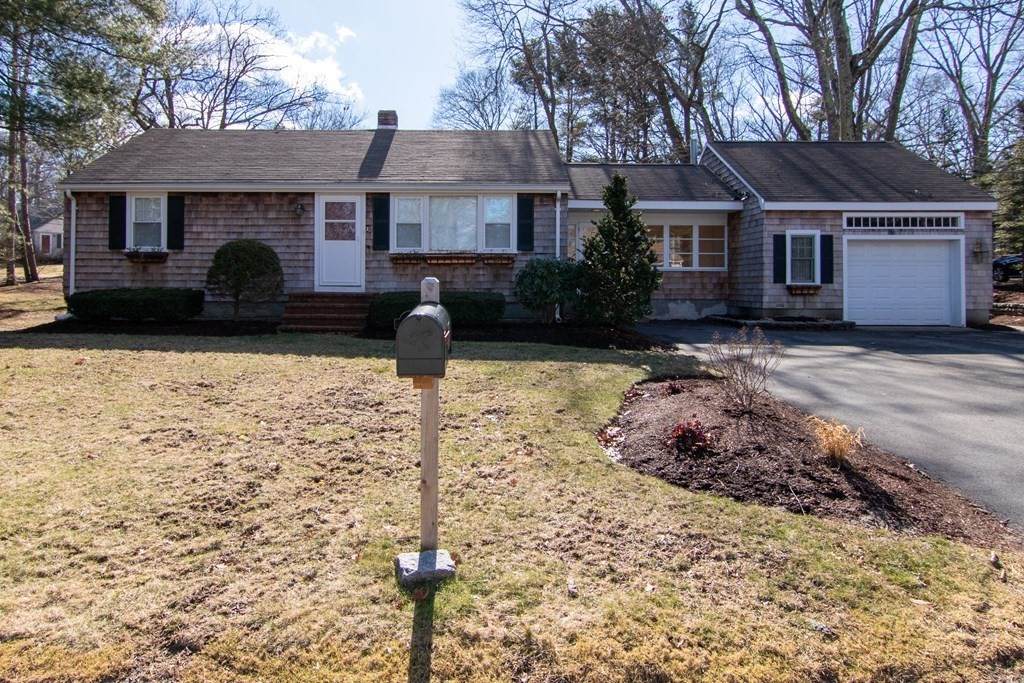 98 Hillcrest Dr - Photo 1