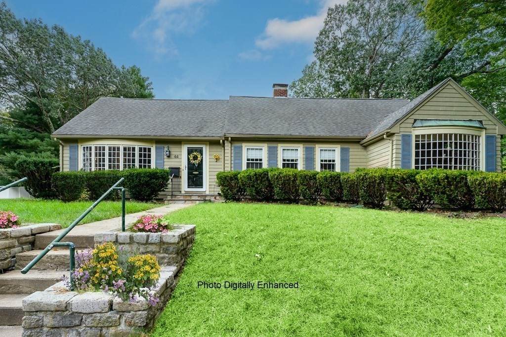 44 Hillview Ave - Photo 1