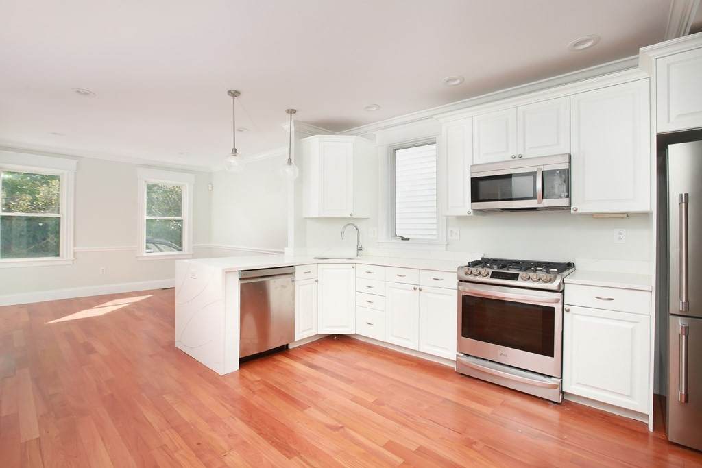 3 Goodwin Ct - Photo 1