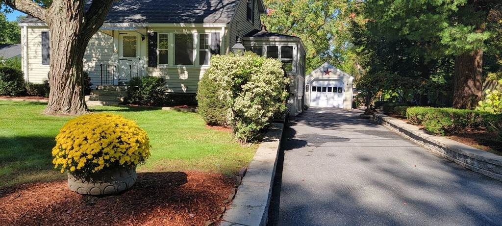 29 Hartwell Rd - Photo 1