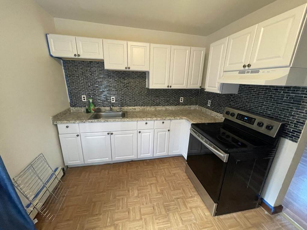 134 Bunker Hill Street - Photo 1
