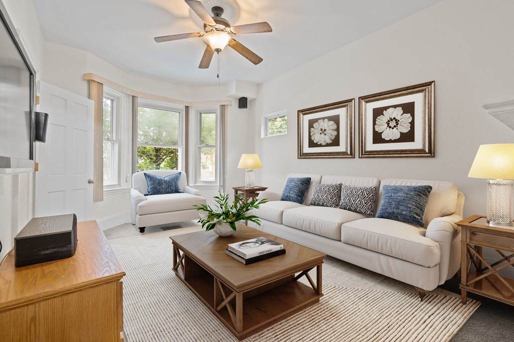 21 Tremont St - Photo 1