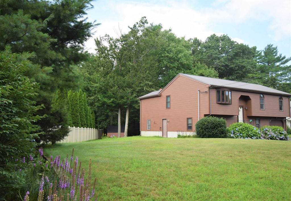 122 Leahy Drive - Photo 1
