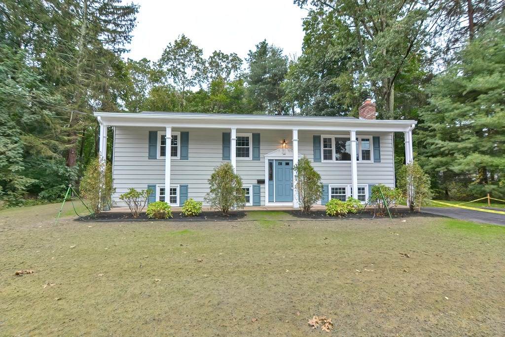 108 Chestnut St - Photo 1