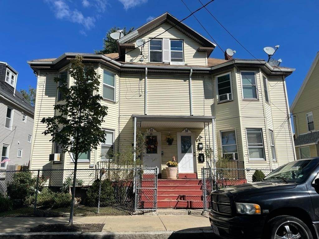 61 Blossom St - Photo 1