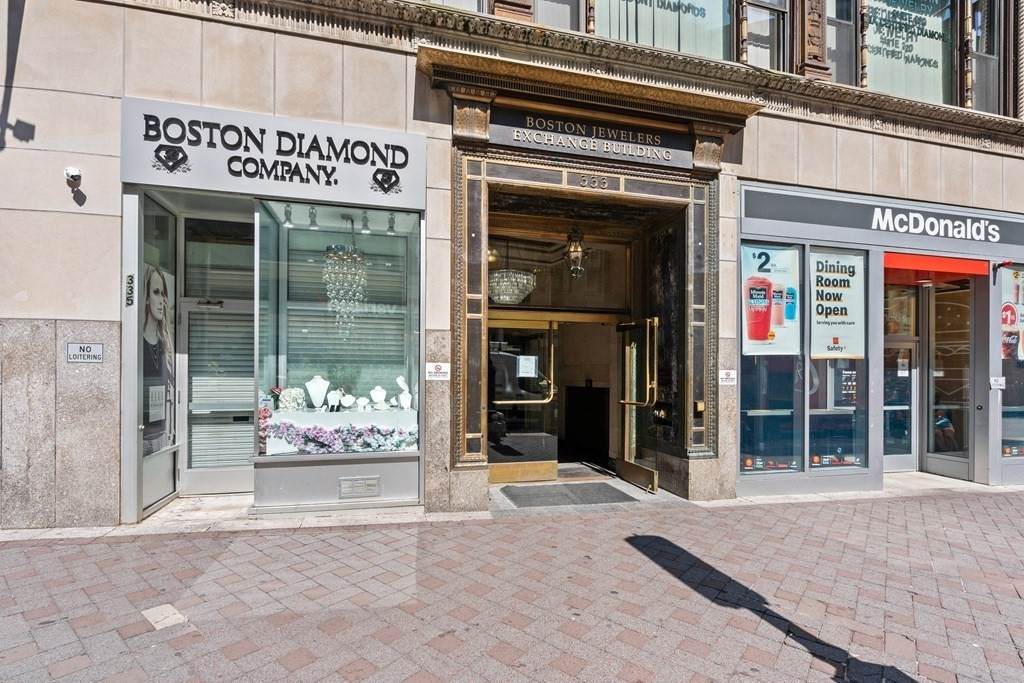 333 Washington St - Photo 1