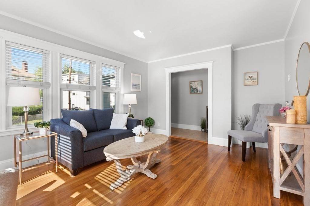 70 Bartlett - Photo 1