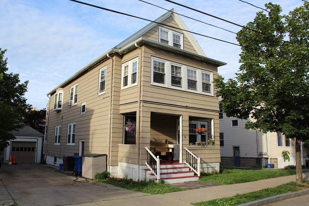 35 Exeter - Photo 1