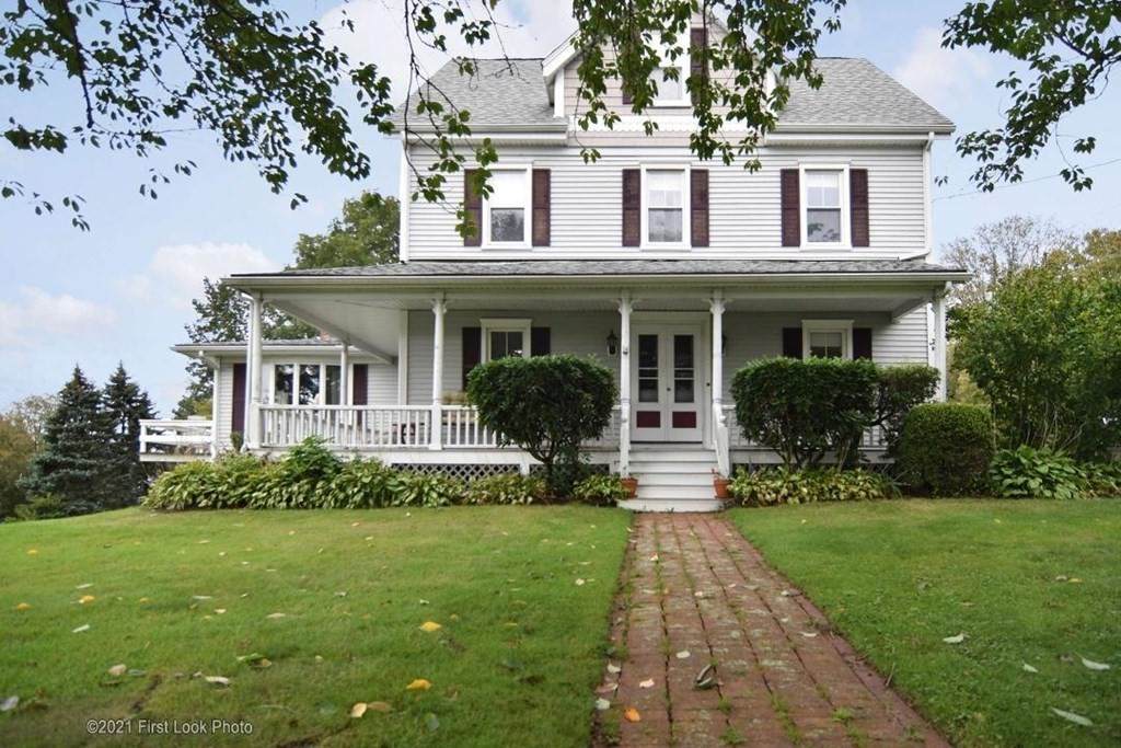 88 Evans Avenue - Photo 1