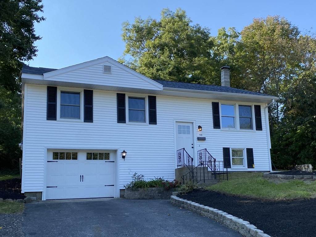 35 Marion Dr - Photo 1
