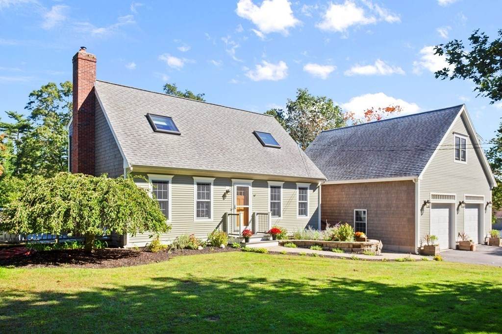 57 County St - Photo 1