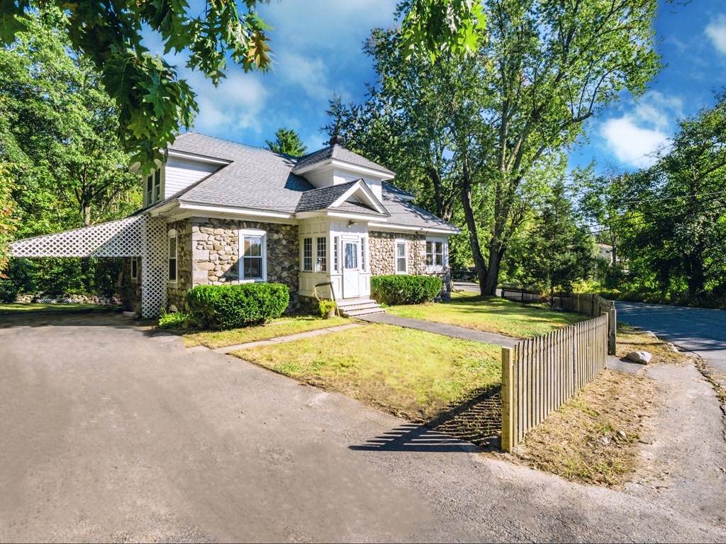 705 Salem Rd - Photo 1