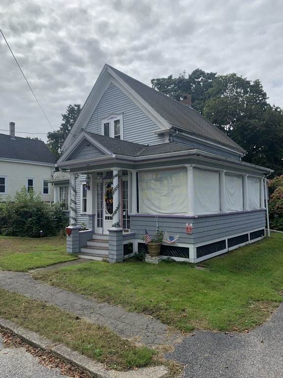 114 Hawthorne Street - Photo 1