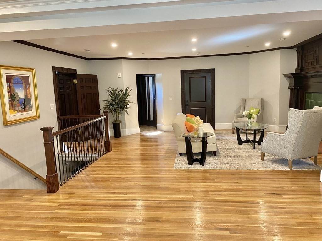 383 Westfield - Photo 1