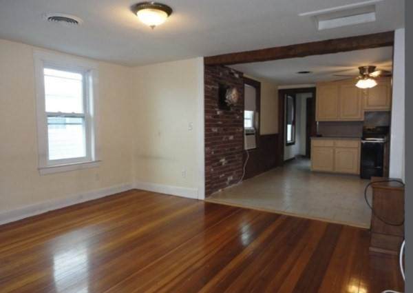 18 Lebanon St - Photo 1