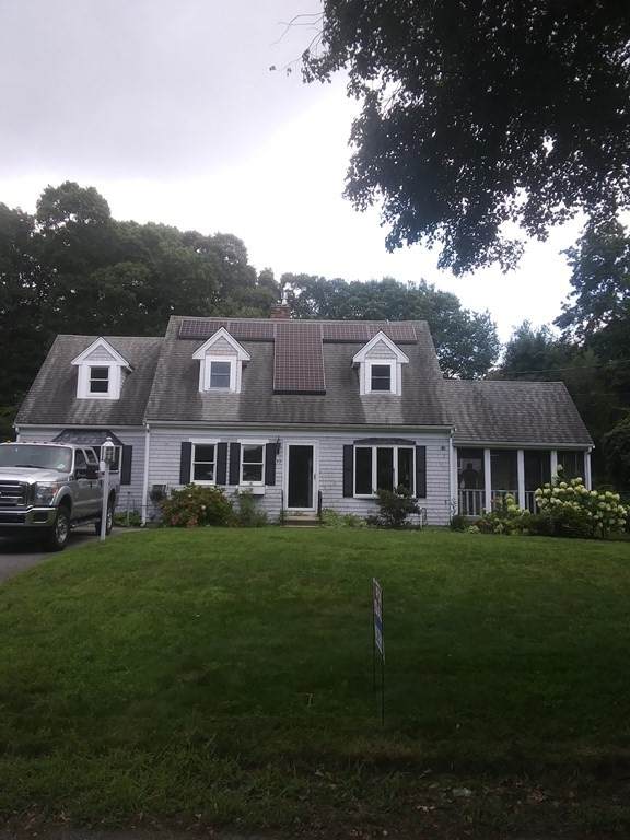 53 Cayuga Avenue - Photo 1