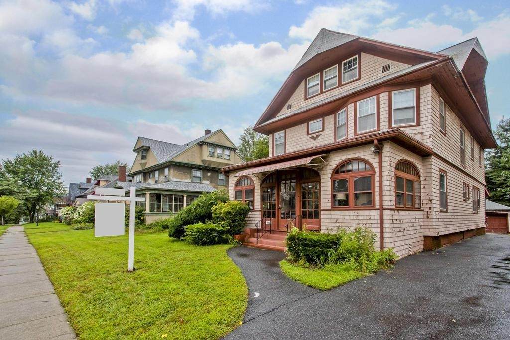 137 Forest Park Ave - Photo 1