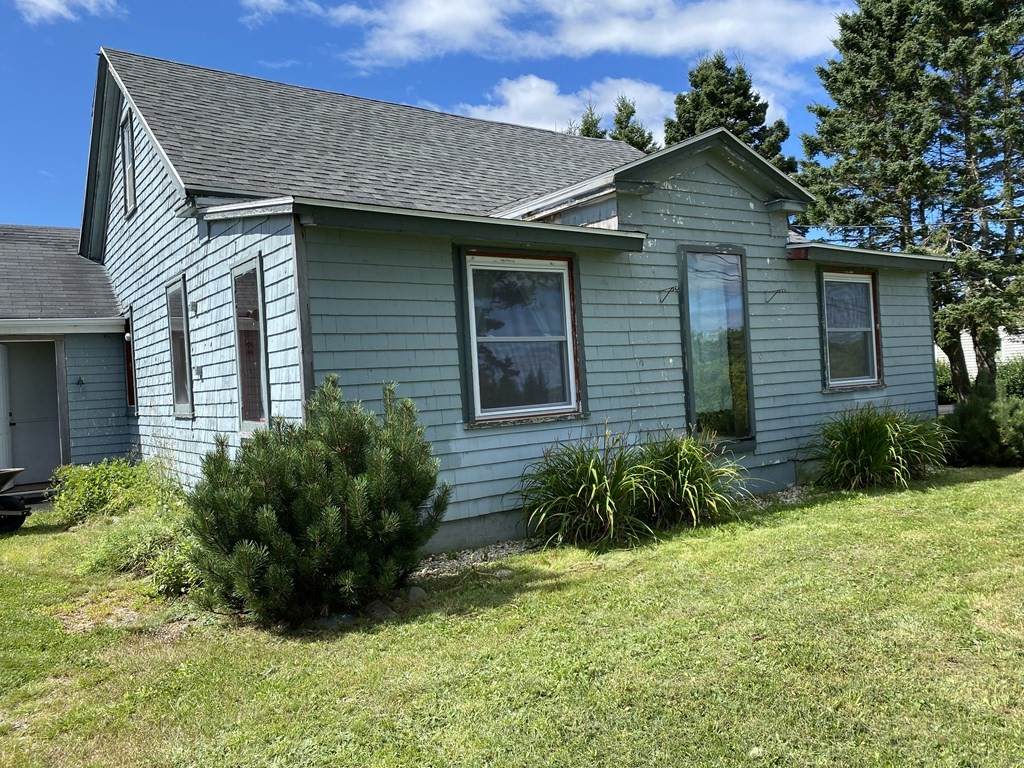 19 S.Lubec Road - Photo 1