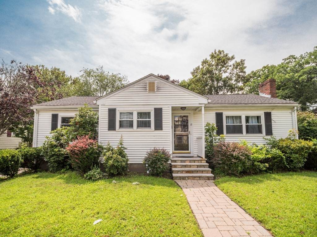 15 Union Ave - Photo 1