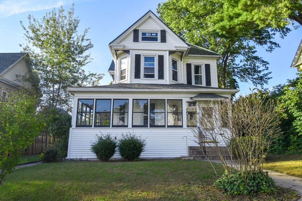 275 Linden St - Photo 1