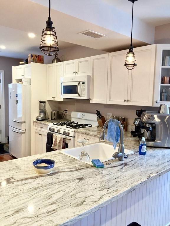 49 Pond St - Photo 1