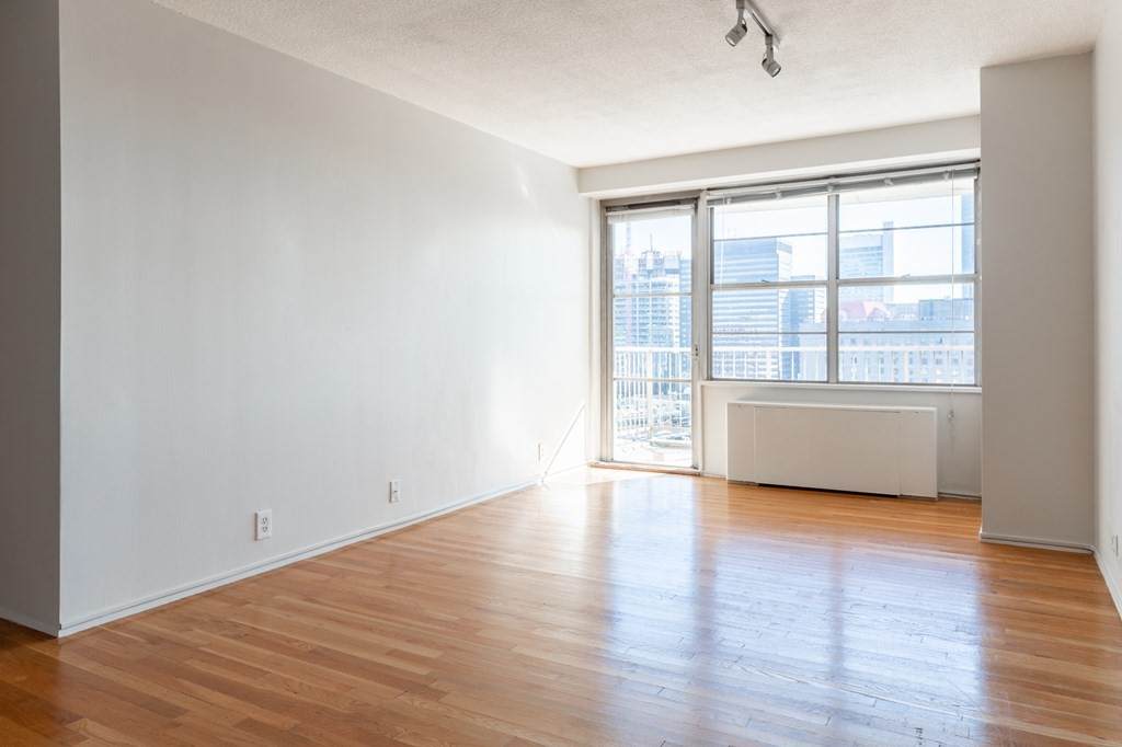 151 Tremont Street - Photo 1