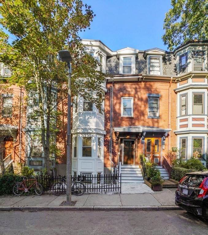 46 Sheridan Street - Photo 1