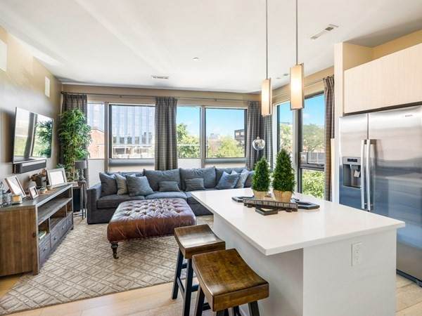 45 W 3rd Street - Photo 1