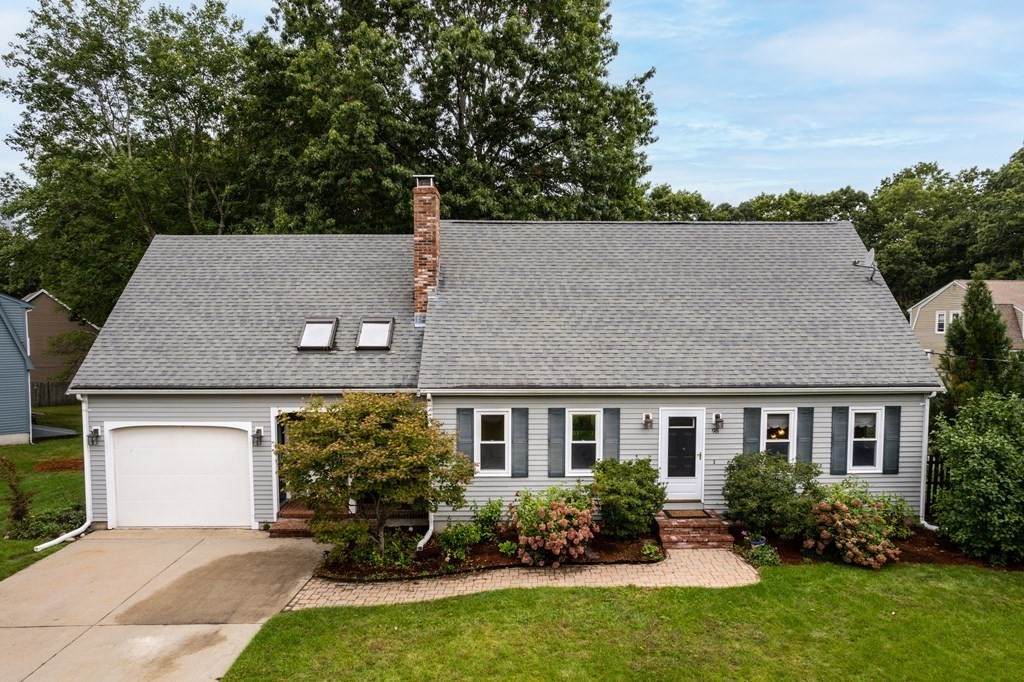 98 Donald Tennant Circle - Photo 1
