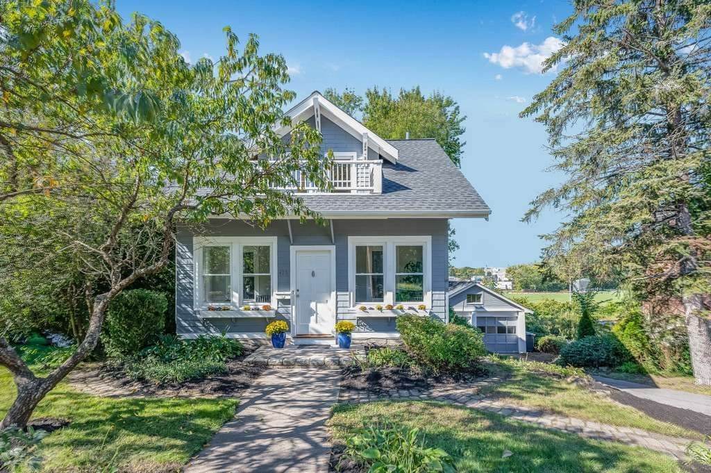 475 East Street - Photo 1