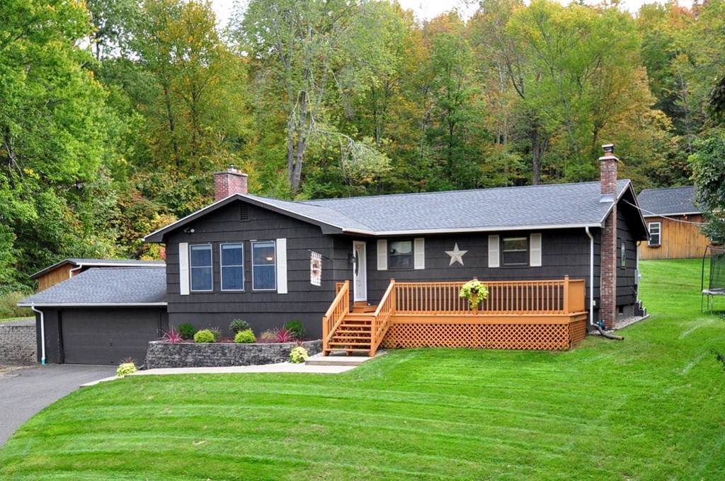14 Fenton Dr - Photo 1