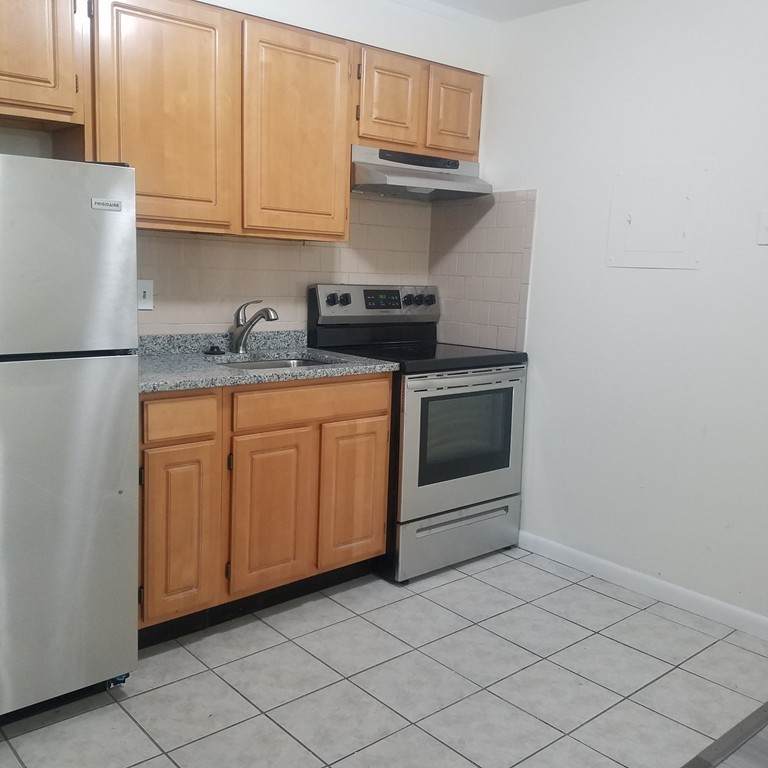 55 Elmwood Park - Photo 1
