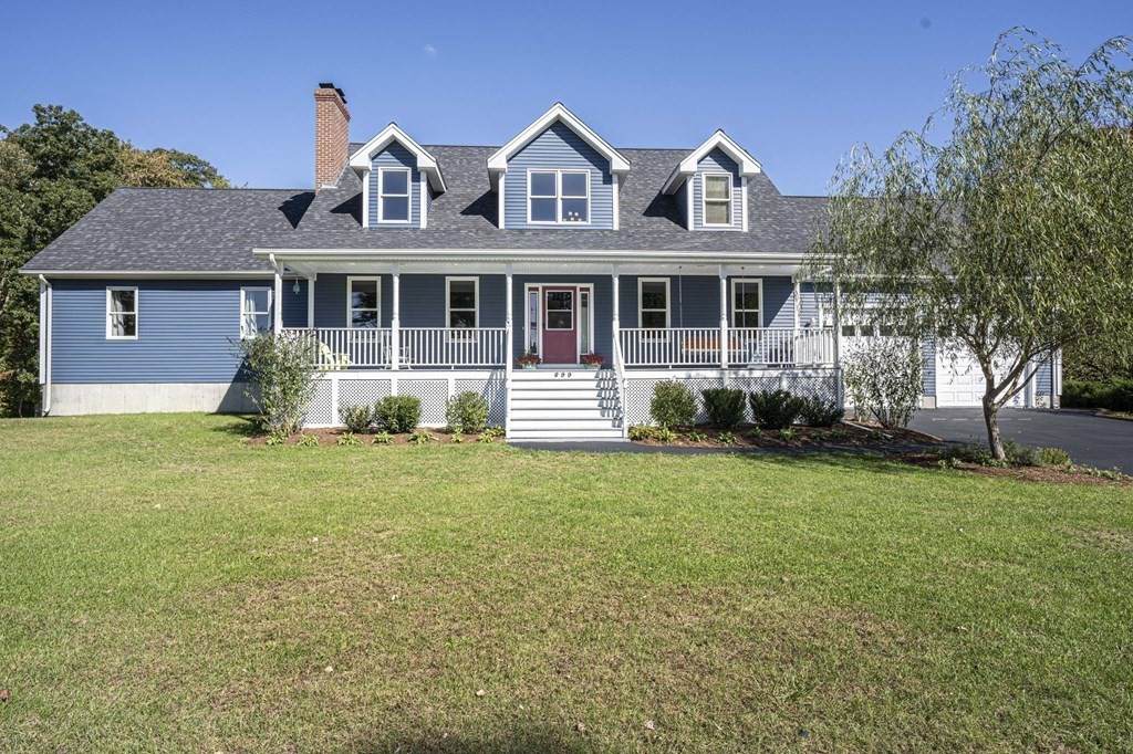 899 Williams Street - Photo 1