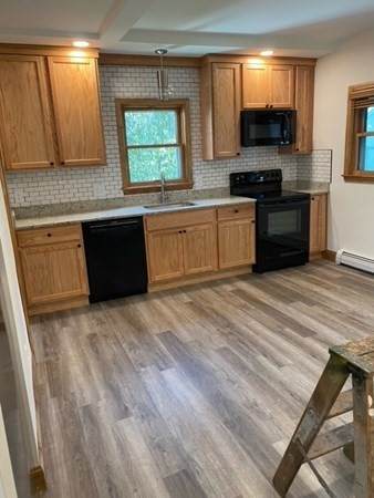 15 Dracut St - Photo 1