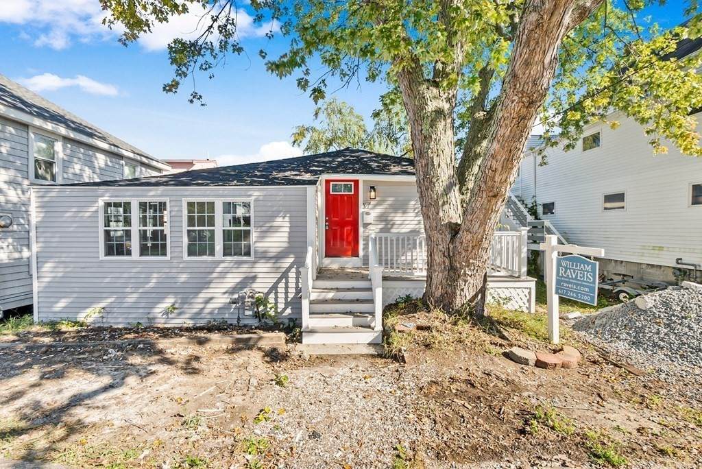 117 Hampton Circle - Photo 1