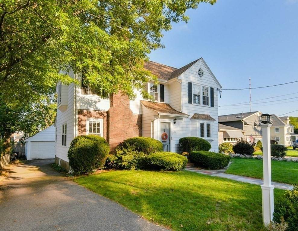 401 Pleasant St - Photo 1